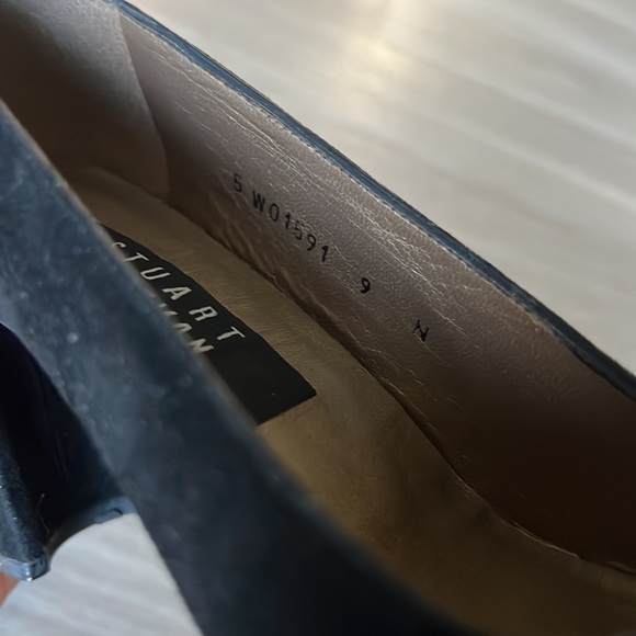 Stuart Weitzman Vintage Black Suede Block Heels Narrow size 9 - Picture 3 of 4